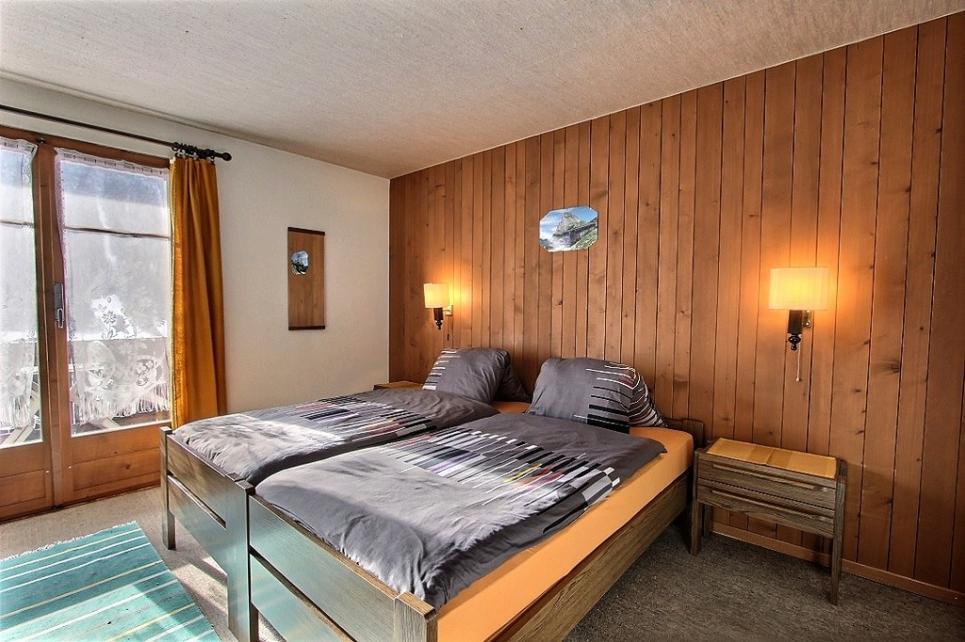 Hotel Elite B&B Rossiniere ภายนอก รูปภาพ